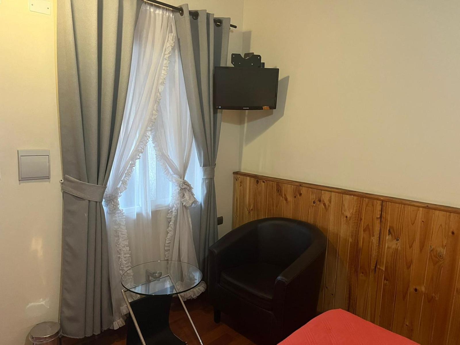 Hostal Balmaceda ลาเซเรนา ภายนอก รูปภาพ
