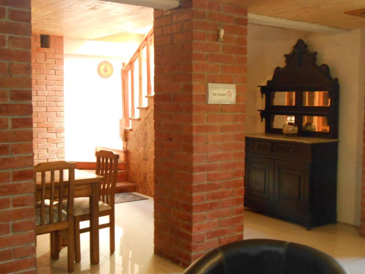 Hostal Balmaceda ลาเซเรนา ภายนอก รูปภาพ
